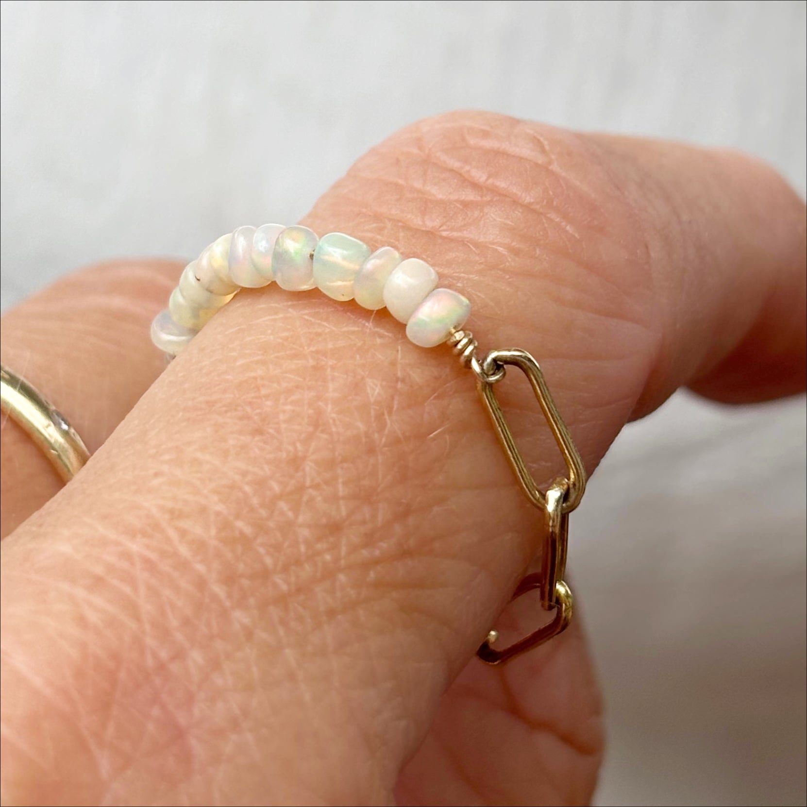 opal chain ring