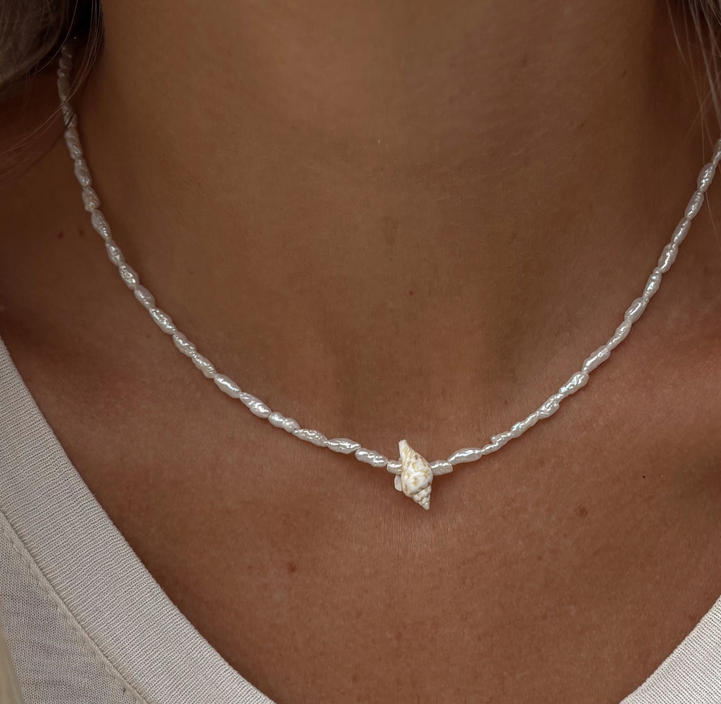 SWELL NECKLACE