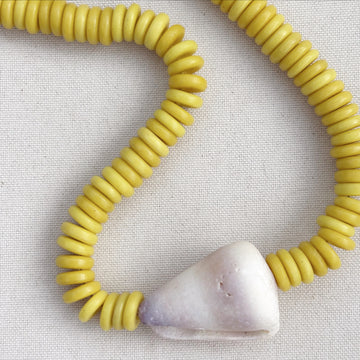 BANANA COCO NECKLACE
